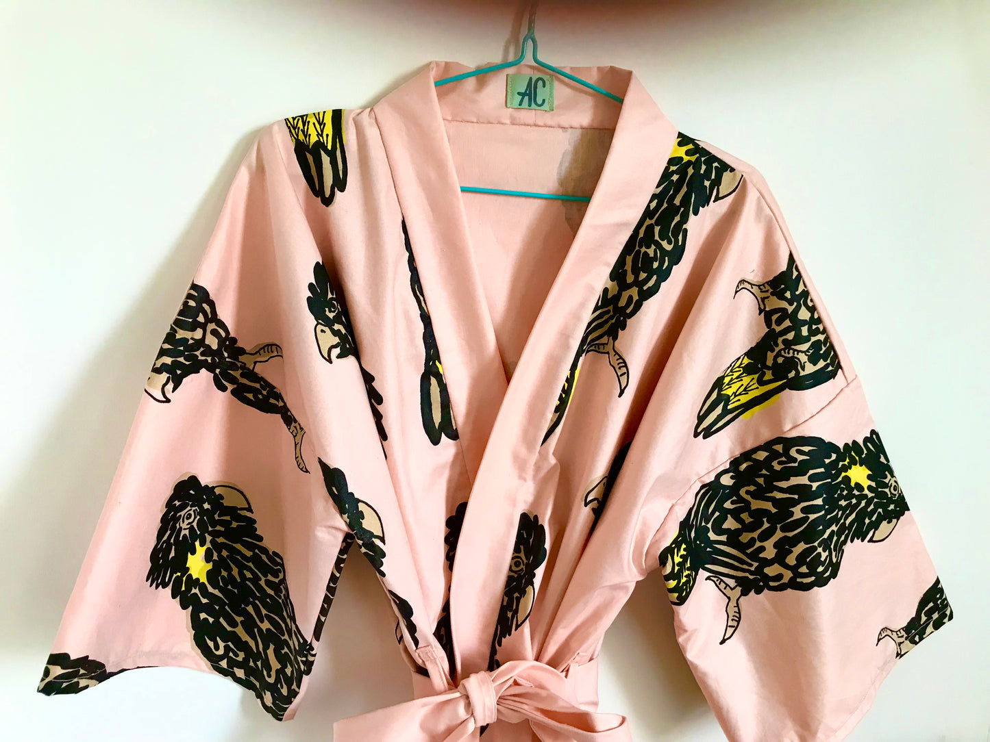 Housecoat with Yellow-tailed Black Cockatoos